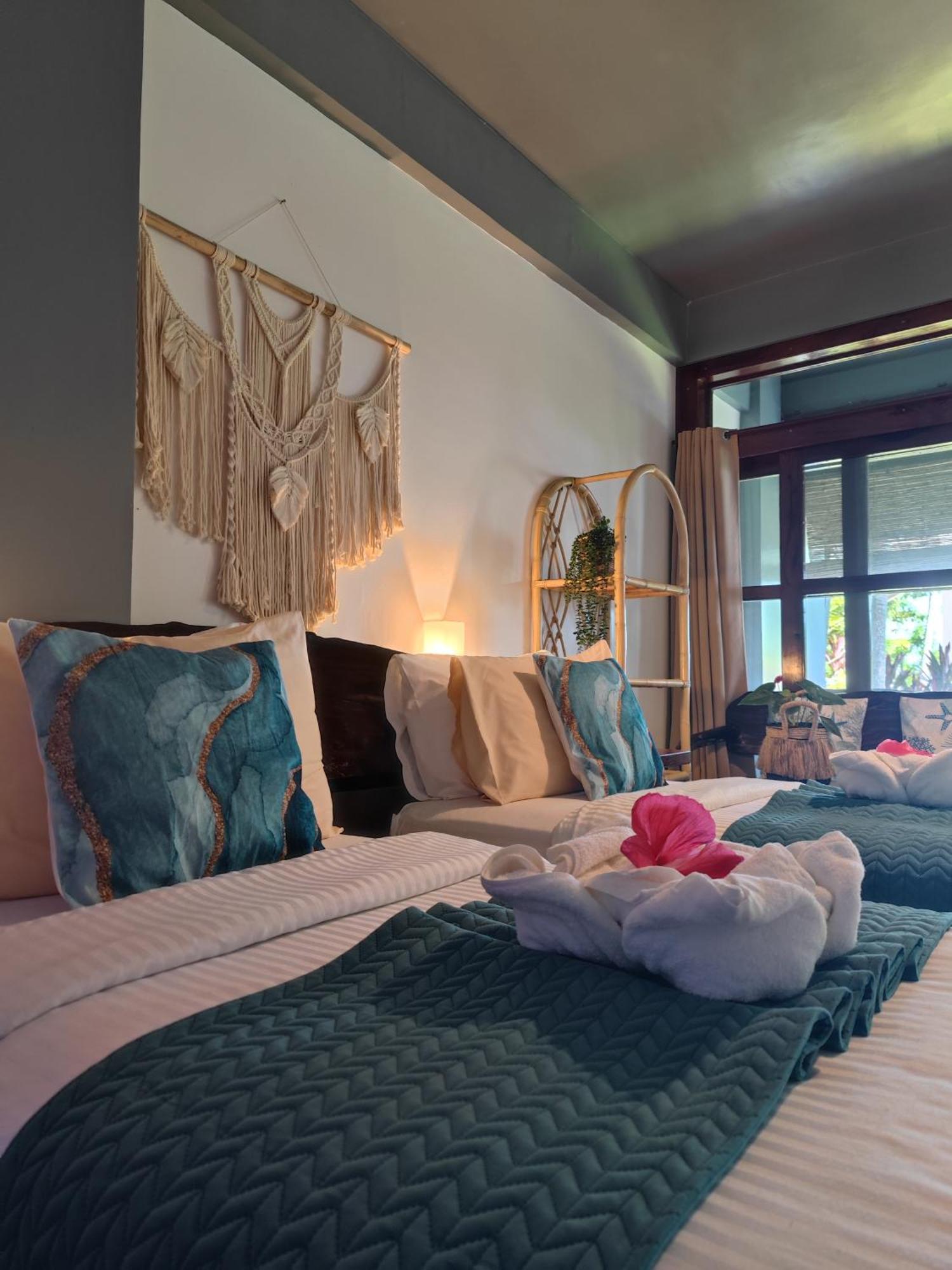 Daluyong Beach Resort General Luna  Bagian luar foto