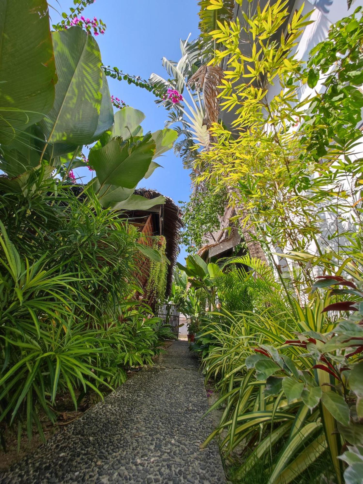 Daluyong Beach Resort General Luna  Bagian luar foto