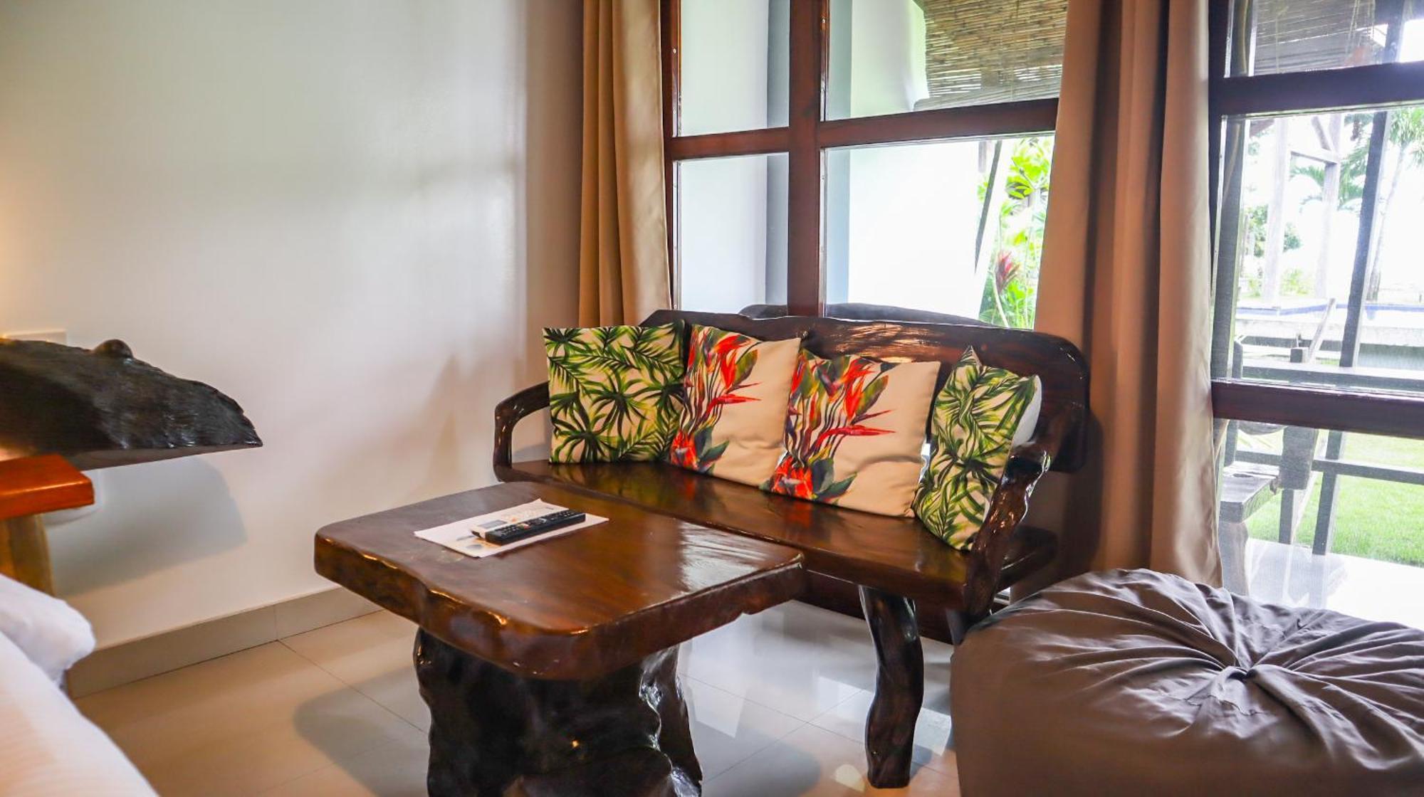 Daluyong Beach Resort General Luna  Bagian luar foto